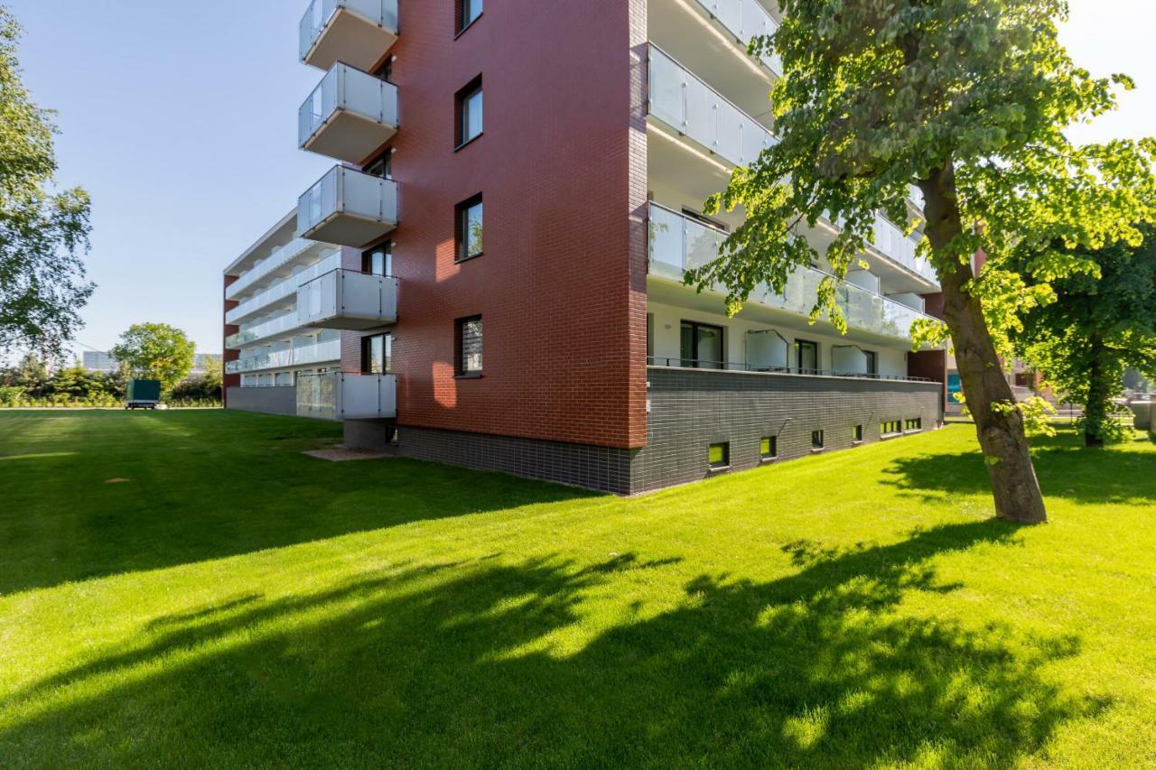 Blizej Morza II Apartament Z Garazem By Renters Kołobrzeg Exterior foto